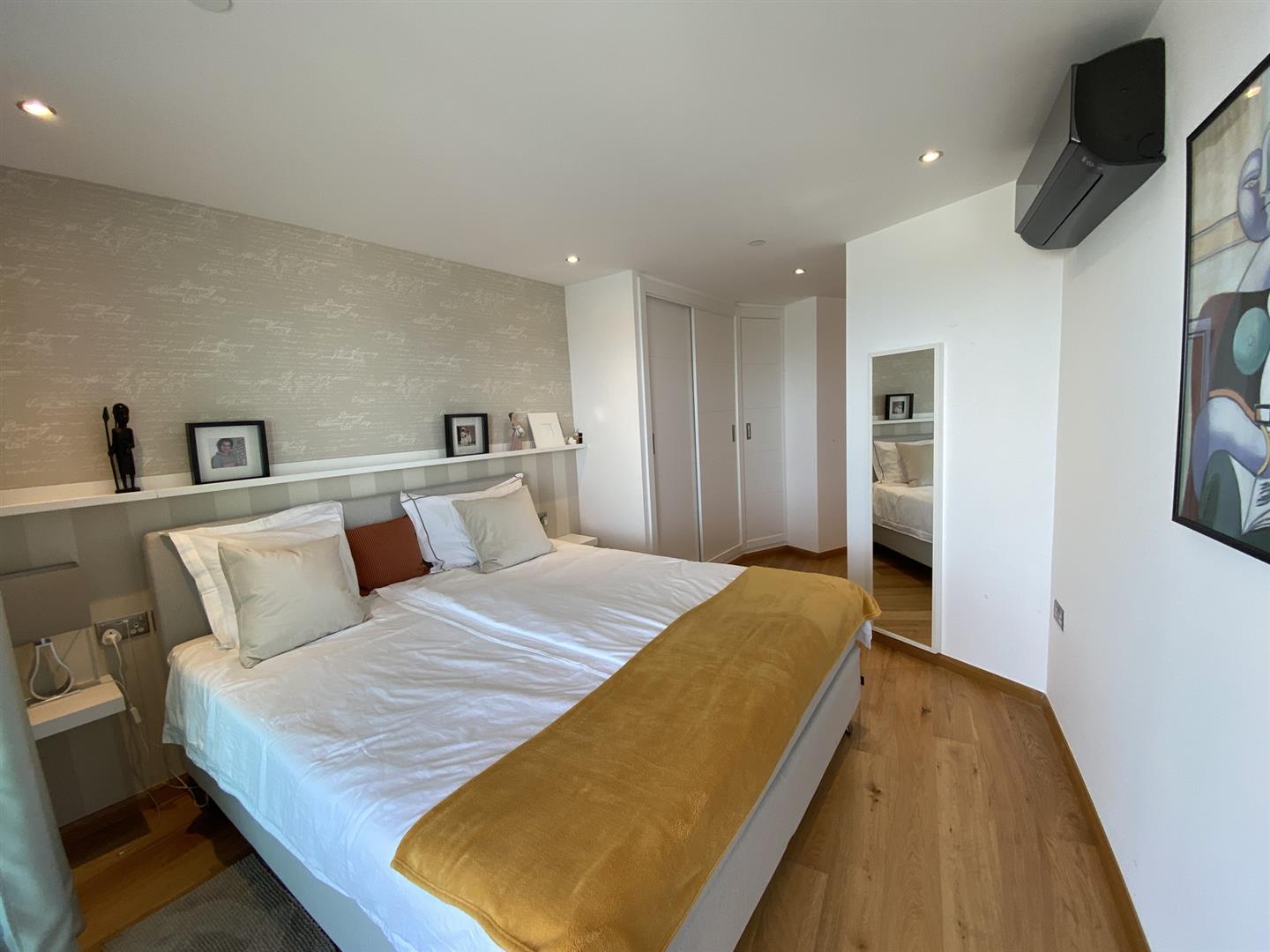 Image of Apartment - 1 Bedrooms - 1 Bathrooms for Sale in Ocean Spa Plaza-Gibraltar, Image 8